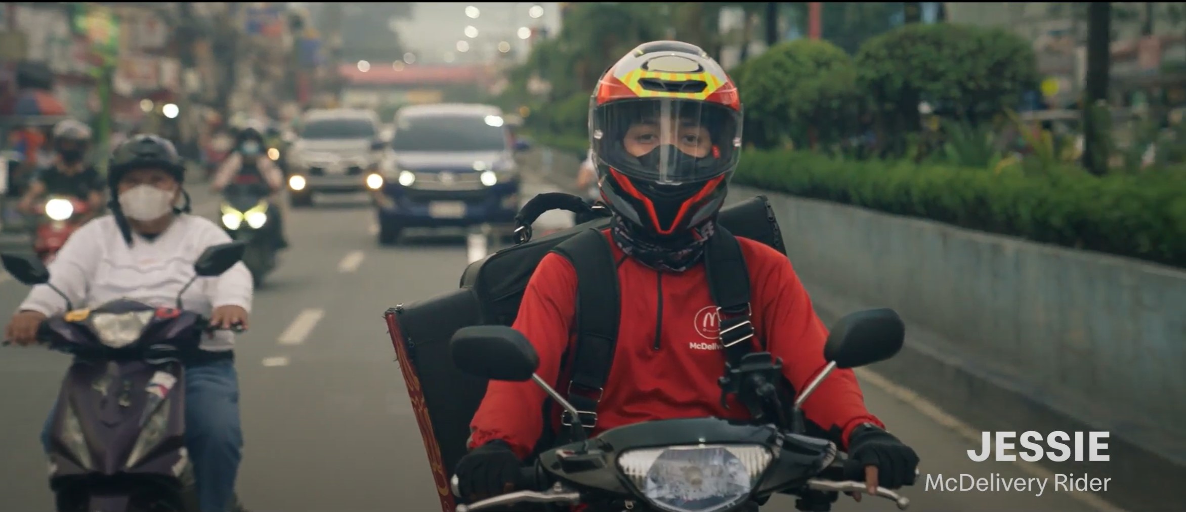 McDonald’s surprises delivery riders for McDeliverback! - Where is Ed Uy?